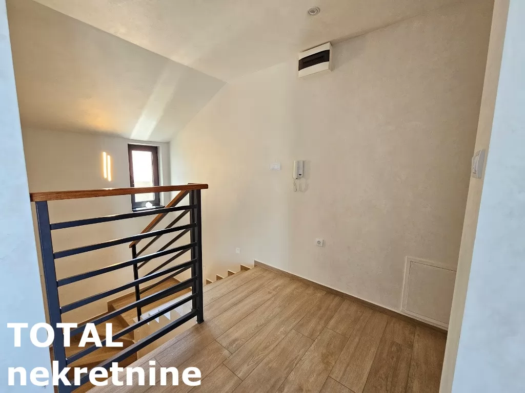 Stan,SREMSKA KAMENICA,POPOVICA,kv: 165.00, € 412000, ID: 1100980 18