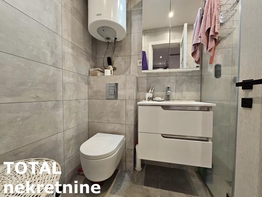 Stan,SREMSKA KAMENICA,POPOVICA,kv: 165.00, € 412000, ID: 1100980 20