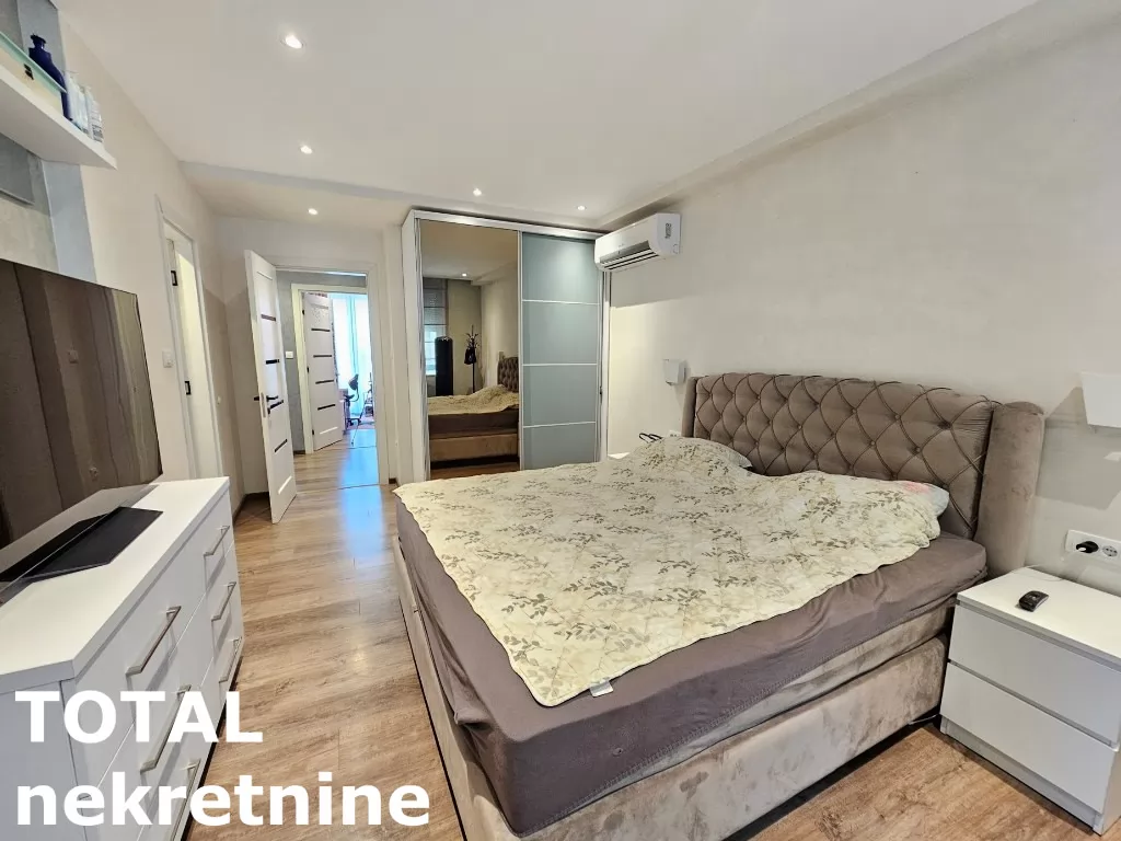 Stan,SREMSKA KAMENICA,POPOVICA,kv: 165.00, € 412000, ID: 1100980 6