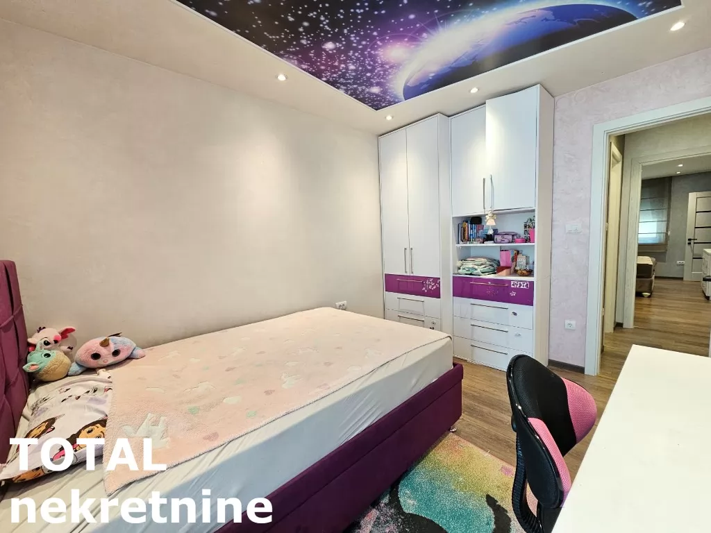 Stan,SREMSKA KAMENICA,POPOVICA,kv: 165.00, € 412000, ID: 1100980 9