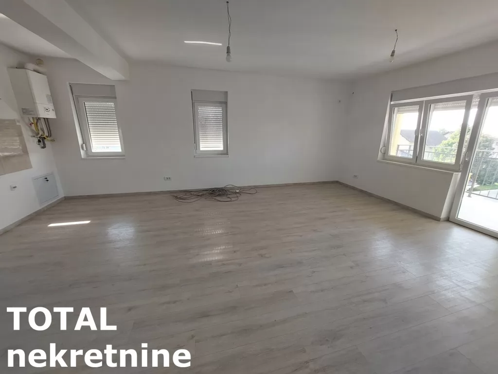 Stan,SREMSKA KAMENICA,TATARSKO BRDO,kv: 83.00, € 153550, ID: 1098902 1