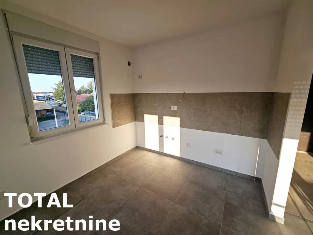 Stan,VETERNIK,VETERNIK,kv: 80.00, € 128750, ID: 1101099 6