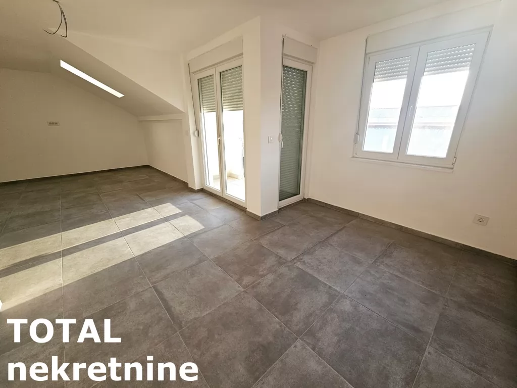 Stan,VETERNIK,VETERNIK,kv: 80.00, € 128750, ID: 1101099 8