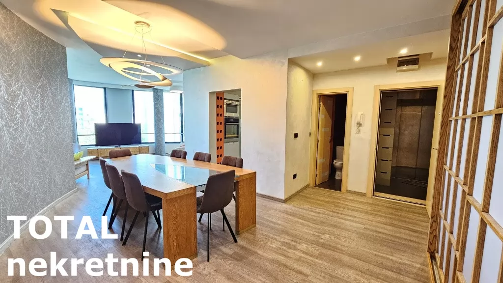 Stanovi,NOVI SAD,BULEVAR,kv: 123.00, € 1200, ID: 9189765 1