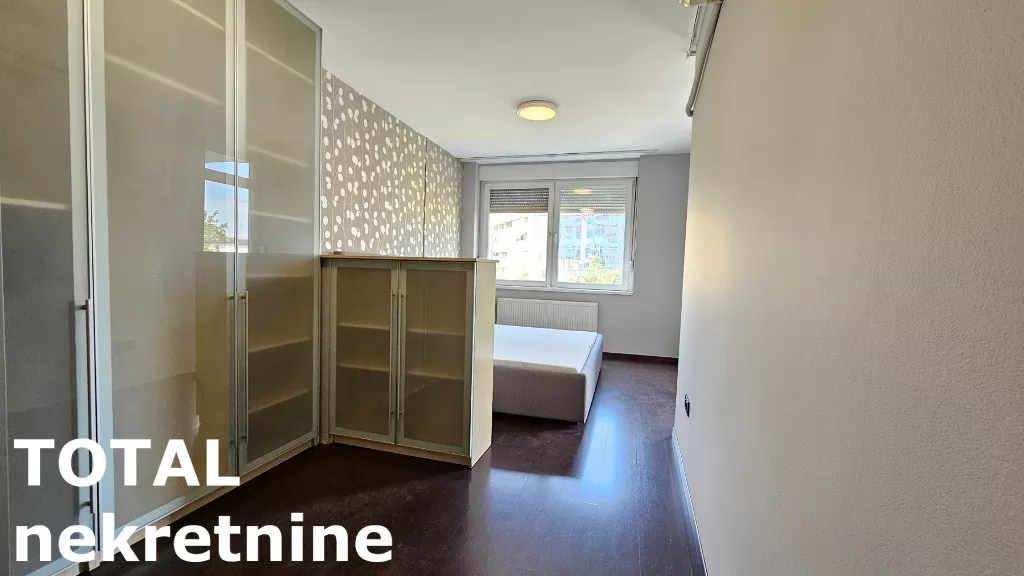 Stanovi,NOVI SAD,BULEVAR,kv: 123.00, € 1200, ID: 9189765 13