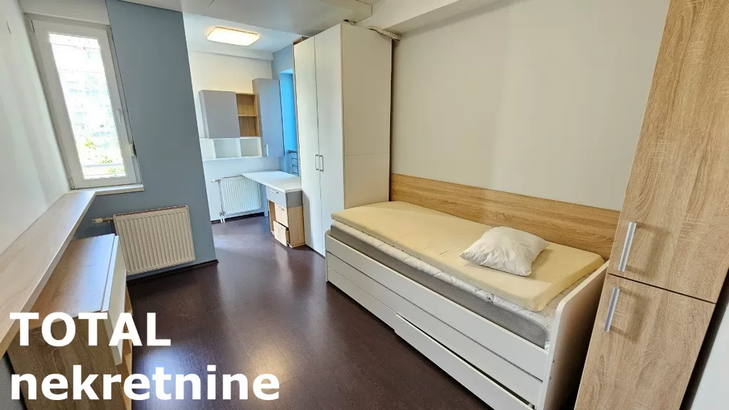 Stanovi,NOVI SAD,BULEVAR,kv: 123.00, € 1200, ID: 9189765 14