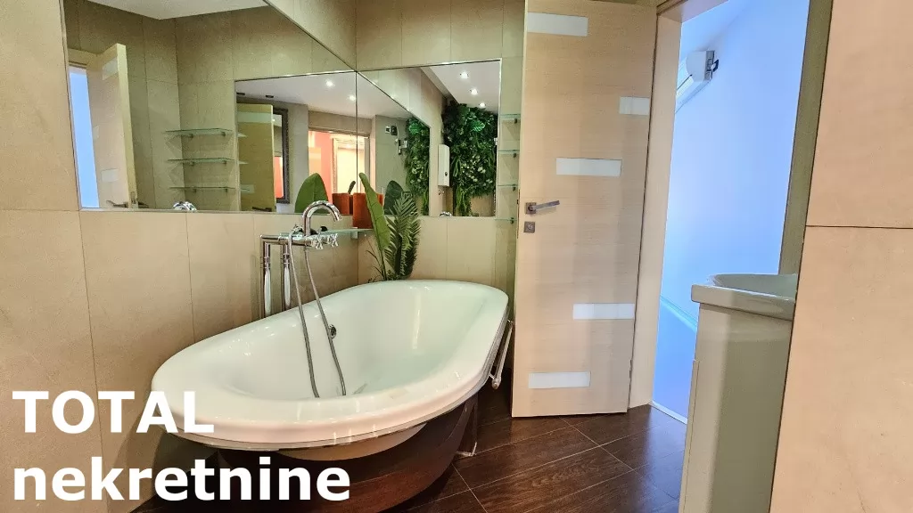 Stanovi,NOVI SAD,BULEVAR,kv: 123.00, € 1200, ID: 9189765 19