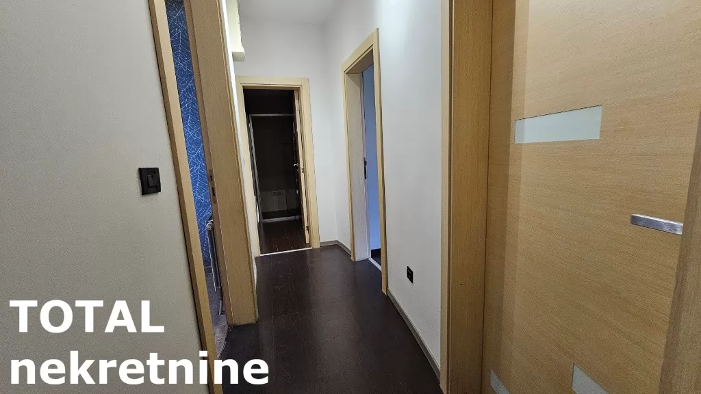 Stanovi,NOVI SAD,BULEVAR,kv: 123.00, € 1200, ID: 9189765 22