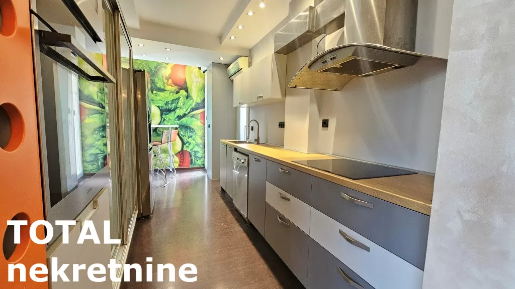 Stanovi,NOVI SAD,BULEVAR,kv: 123.00, € 1200, ID: 9189765 9