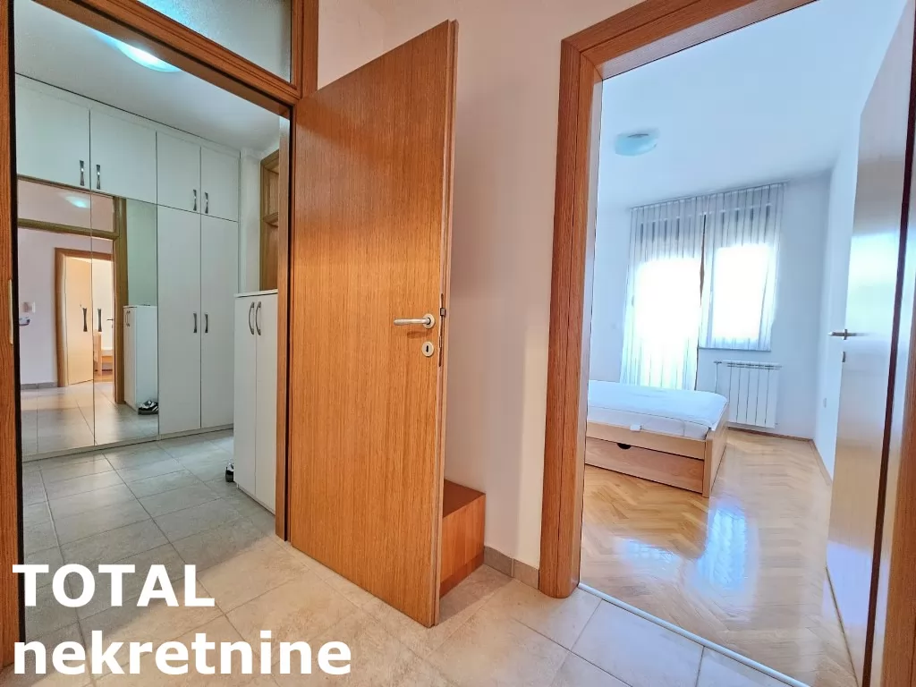 Stanovi,NOVI SAD,BULEVAR,kv: 78.00, € 800, ID: 9189805 16