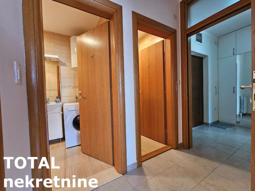 Stanovi,NOVI SAD,BULEVAR,kv: 78.00, € 800, ID: 9189805 17