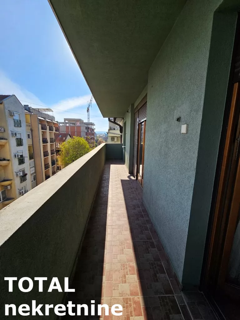 Stanovi,NOVI SAD,BULEVAR,kv: 78.00, € 800, ID: 9189805 21