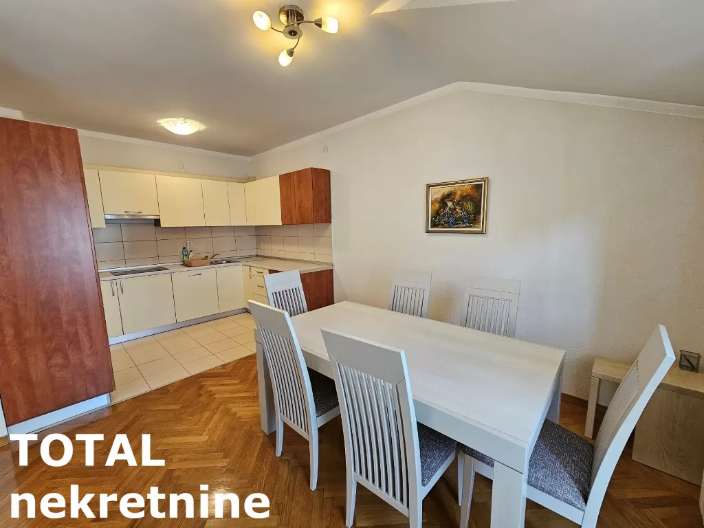 Stanovi,NOVI SAD,BULEVAR,kv: 78.00, € 800, ID: 9189805 4