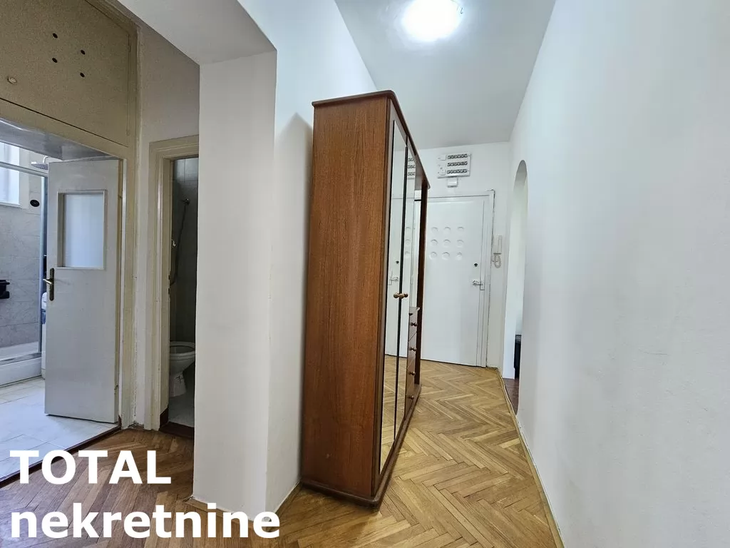 Stanovi,NOVI SAD,CENTAR,kv: 56.00, € 600, ID: 9189746 10