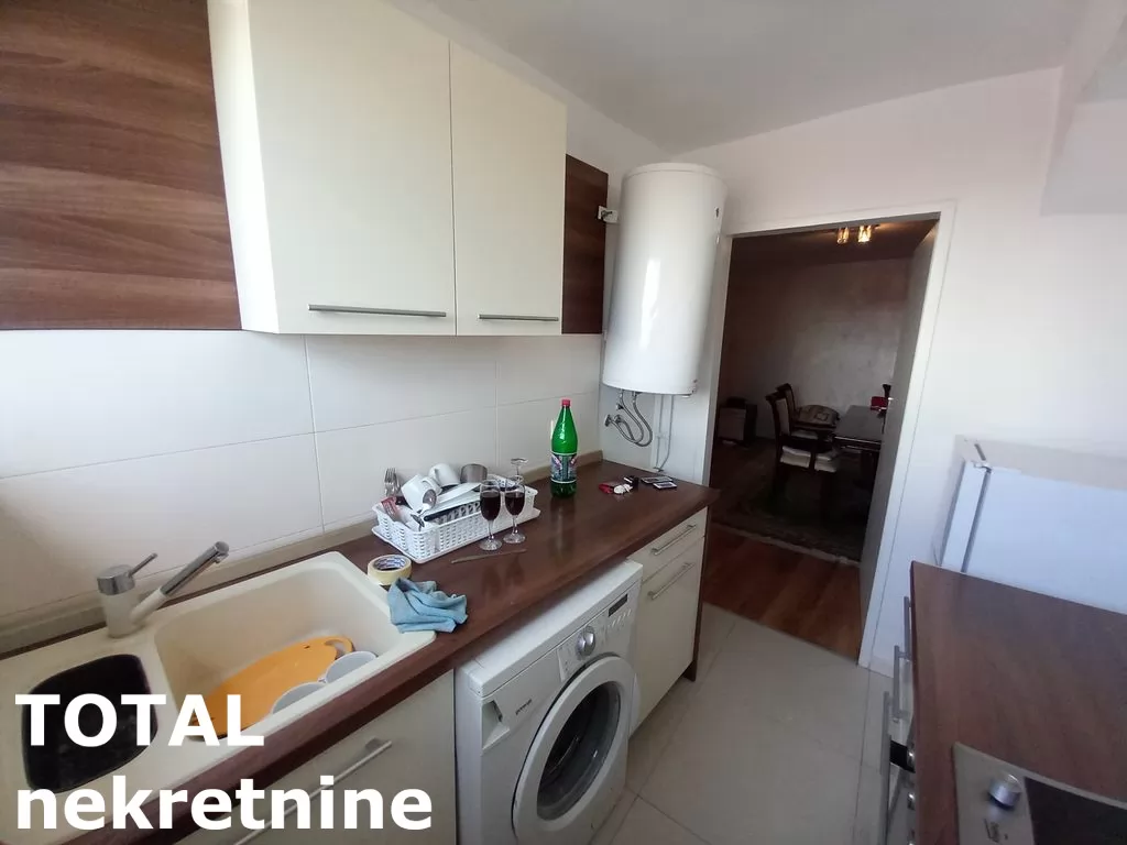 Stanovi,NOVI SAD,CENTAR,kv: 57.00, € 800, ID: 9189735 13