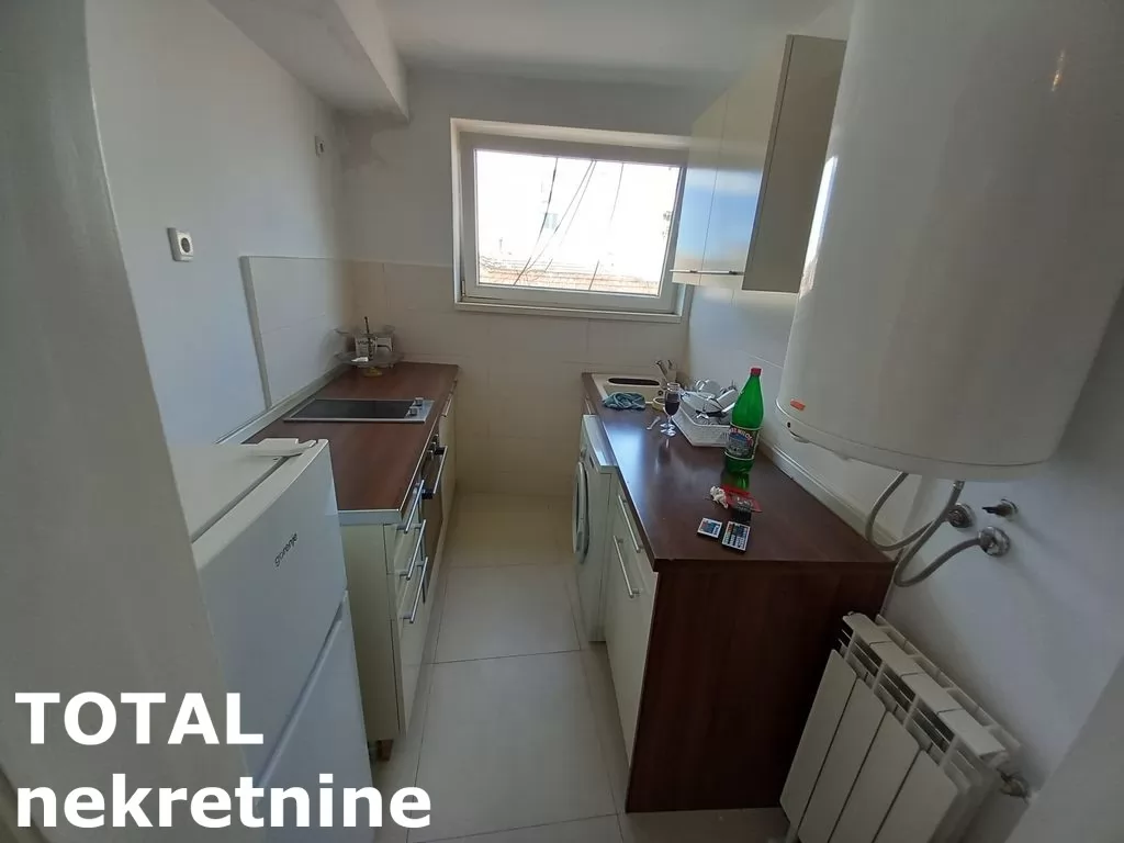 Stanovi,NOVI SAD,CENTAR,kv: 57.00, € 800, ID: 9189735 14