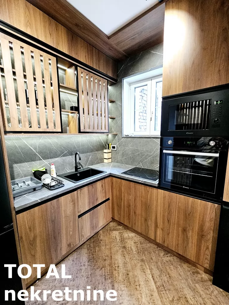 Stanovi,NOVI SAD,CENTAR,kv: 65.00, € 850, ID: 9189844 9