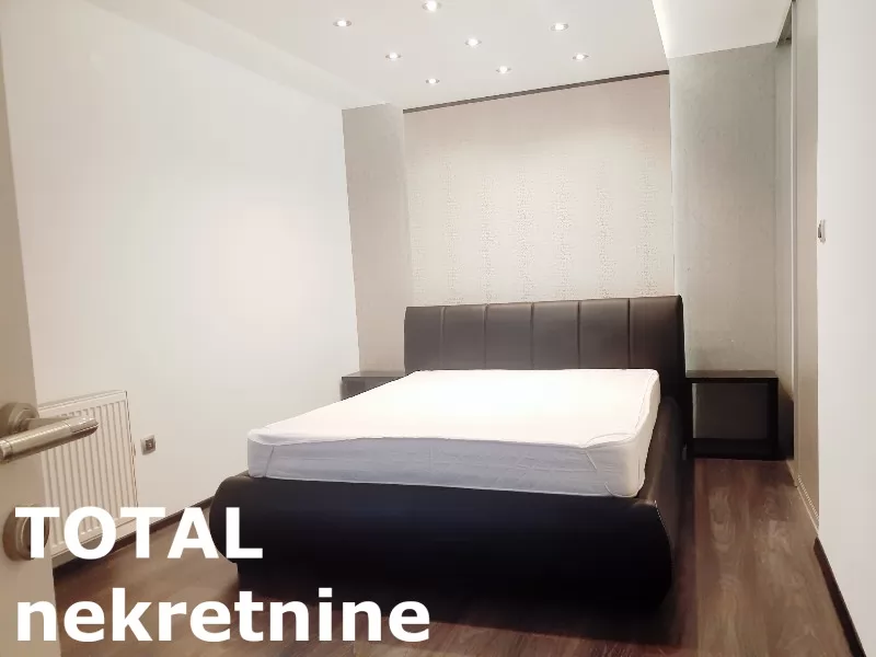 Stanovi,NOVI SAD,CENTAR,kv: 86.00, € 900, ID: 9189834 12