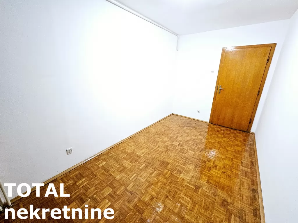 Stanovi,NOVI SAD,CENTAR,kv: 92.00, € 1000, ID: 9189849 10