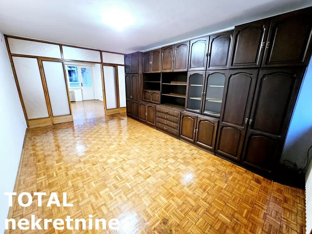 Stanovi,NOVI SAD,CENTAR,kv: 92.00, € 1000, ID: 9189849 2