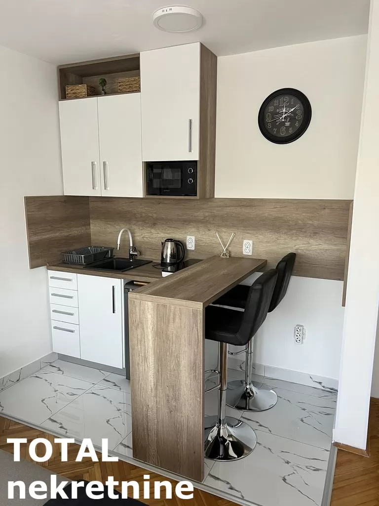 Stanovi,NOVI SAD,GRBAVICA,kv: 26.00, € 350, ID: 9189847 5