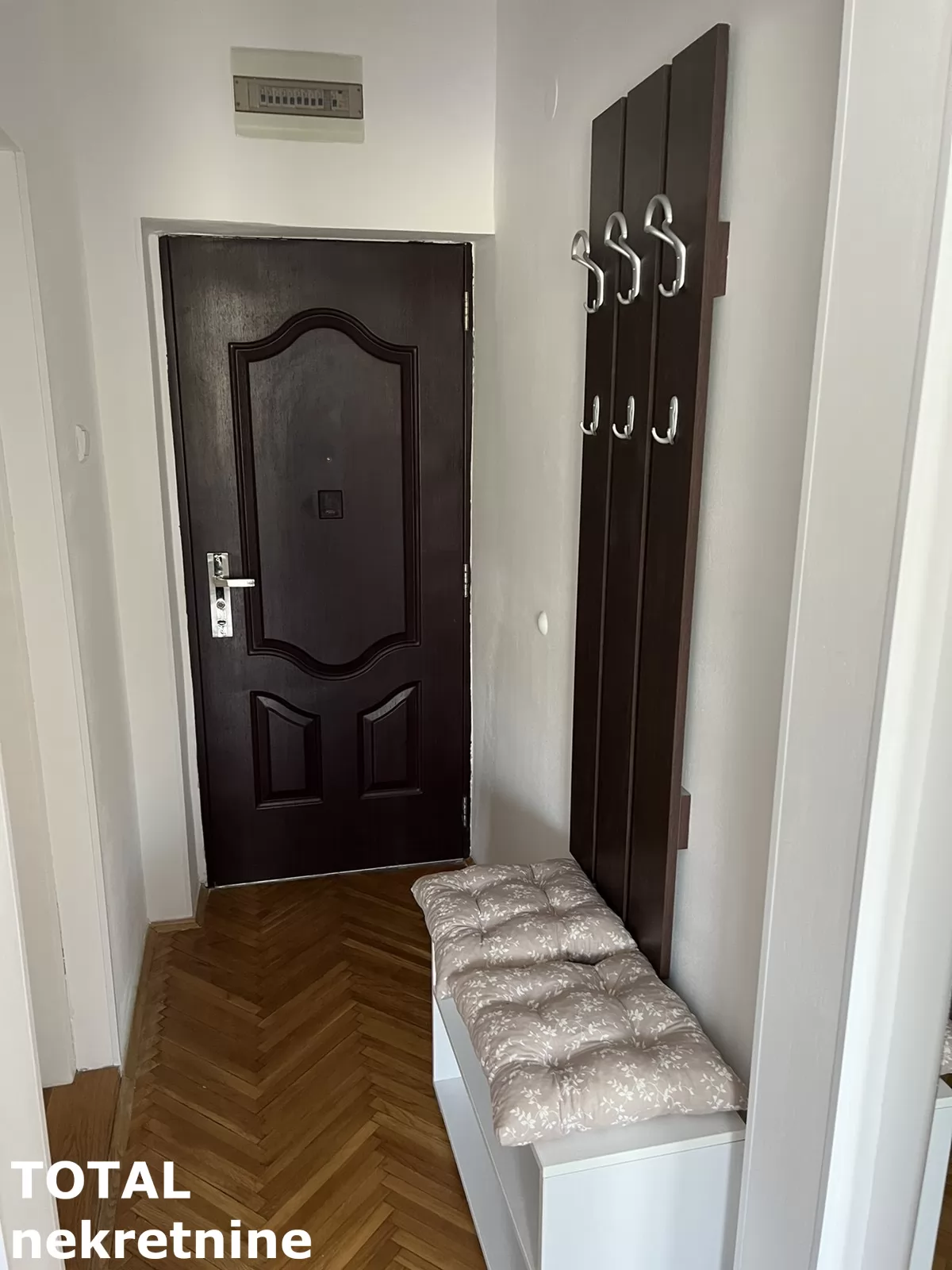 Stanovi,NOVI SAD,GRBAVICA,kv: 26.00, € 350, ID: 9189847 7