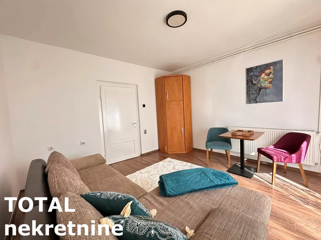 Stanovi,NOVI SAD,SALAJKA,kv: 30.00, € 280, ID: 9189843 2