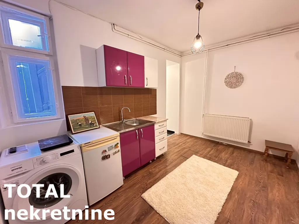 Stanovi,NOVI SAD,SALAJKA,kv: 30.00, € 280, ID: 9189843 4