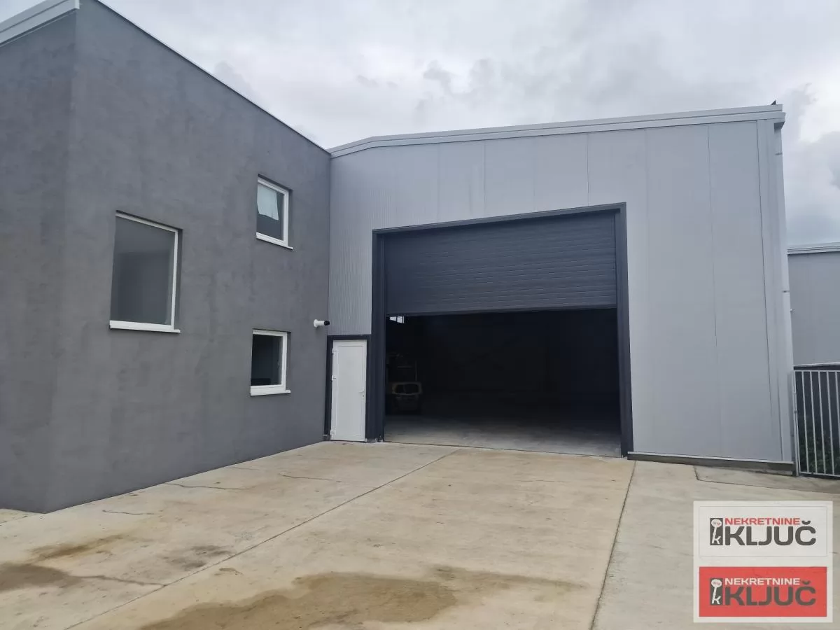 VETERNIK IZDAJE VIŠENAMENSKA HALA 11