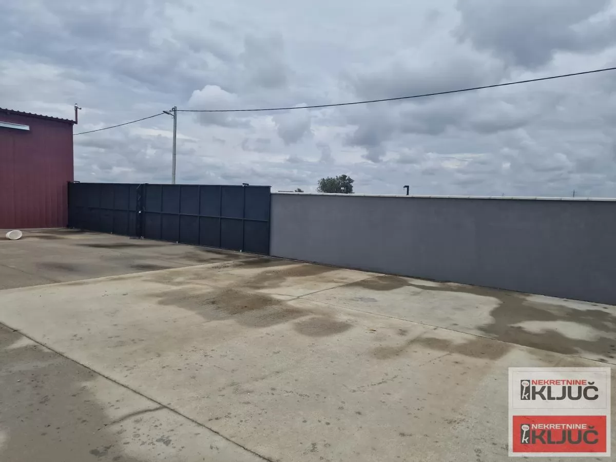 VETERNIK IZDAJE VIŠENAMENSKA HALA 12