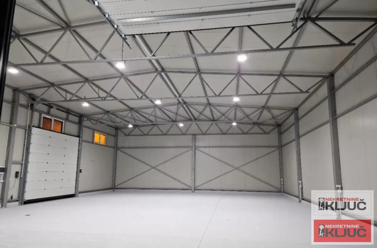 VETERNIK IZDAJE VIŠENAMENSKA HALA 14