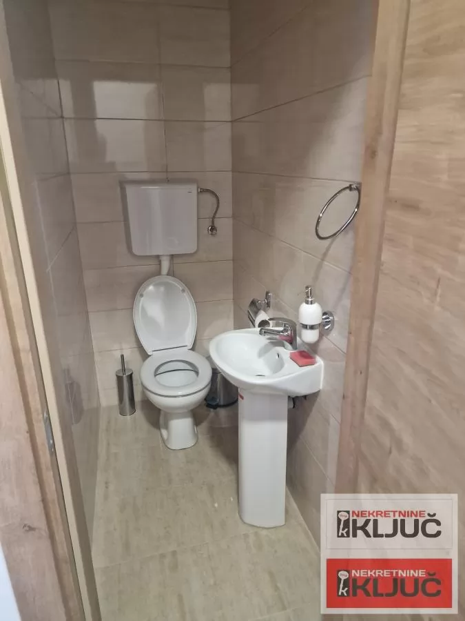 VETERNIK IZDAJE VIŠENAMENSKA HALA 23