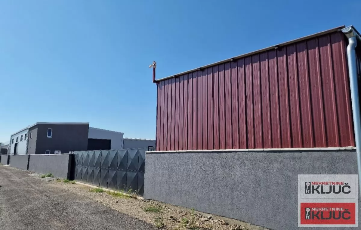 VETERNIK IZDAJE VIŠENAMENSKA HALA 5