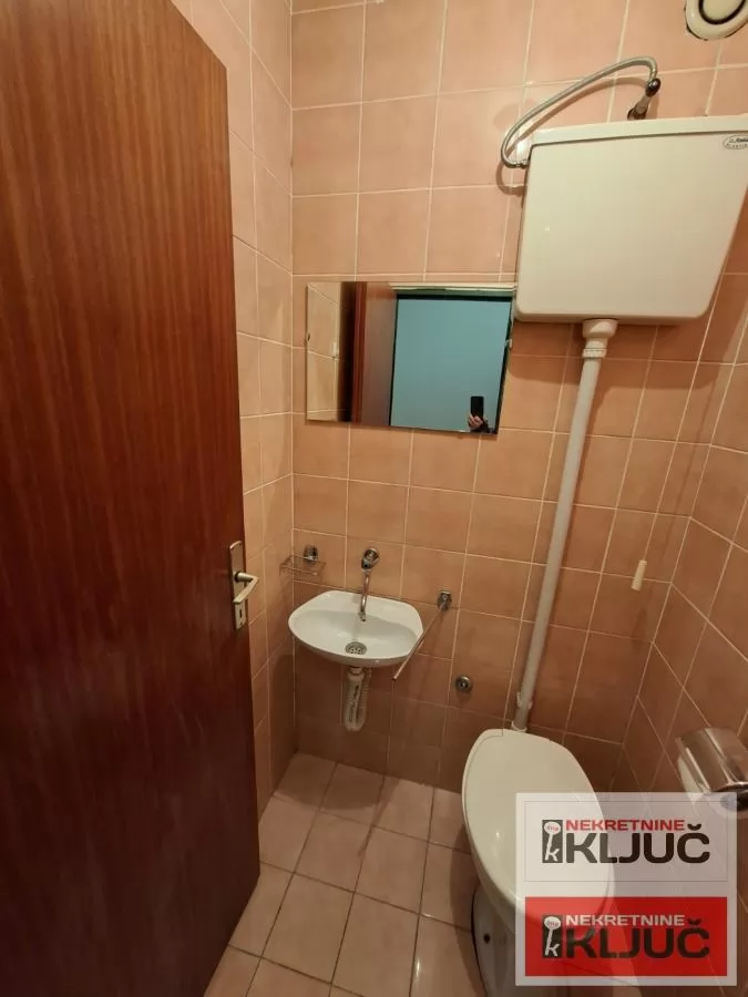 SAJMIŠTE kod ABC, 95m2, Trosoban može Troiposoban 14