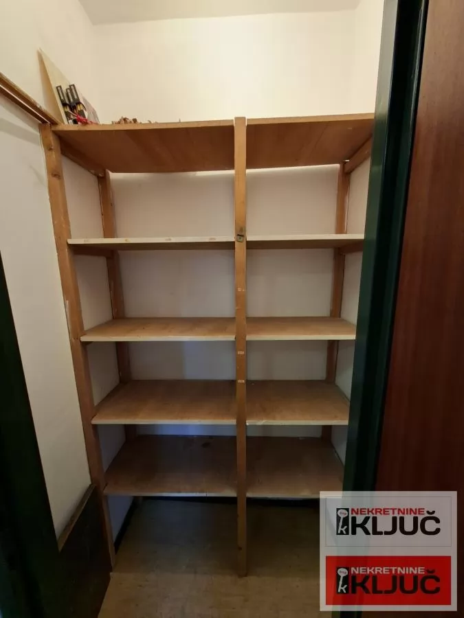 SAJMIŠTE kod ABC, 95m2, Trosoban može Troiposoban 17