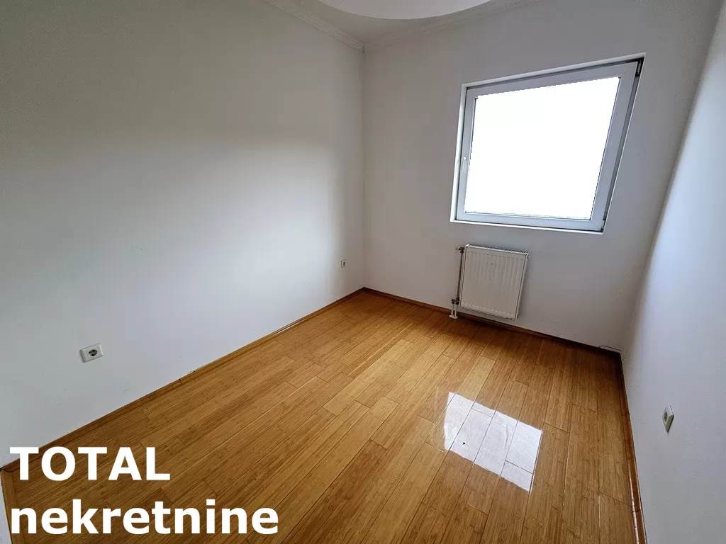 Stan,SREMSKI KARLOVCI,CENTAR,kv: 130.00, € 149500, ID: 1101525 15