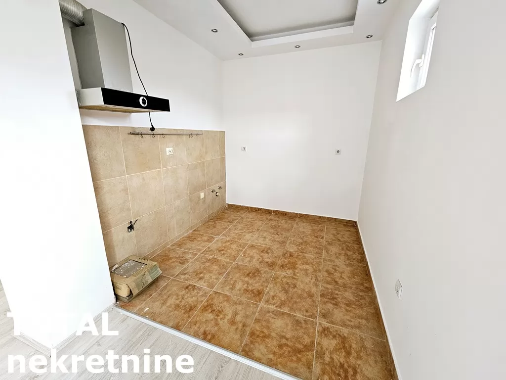 Stan,SREMSKI KARLOVCI,CENTAR,kv: 130.00, € 149500, ID: 1101525 7