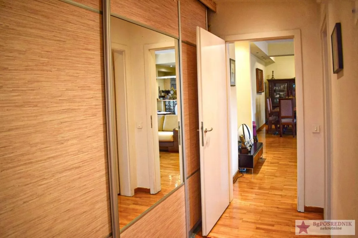 Voždovac, FON, Kalnička, 124m2 13