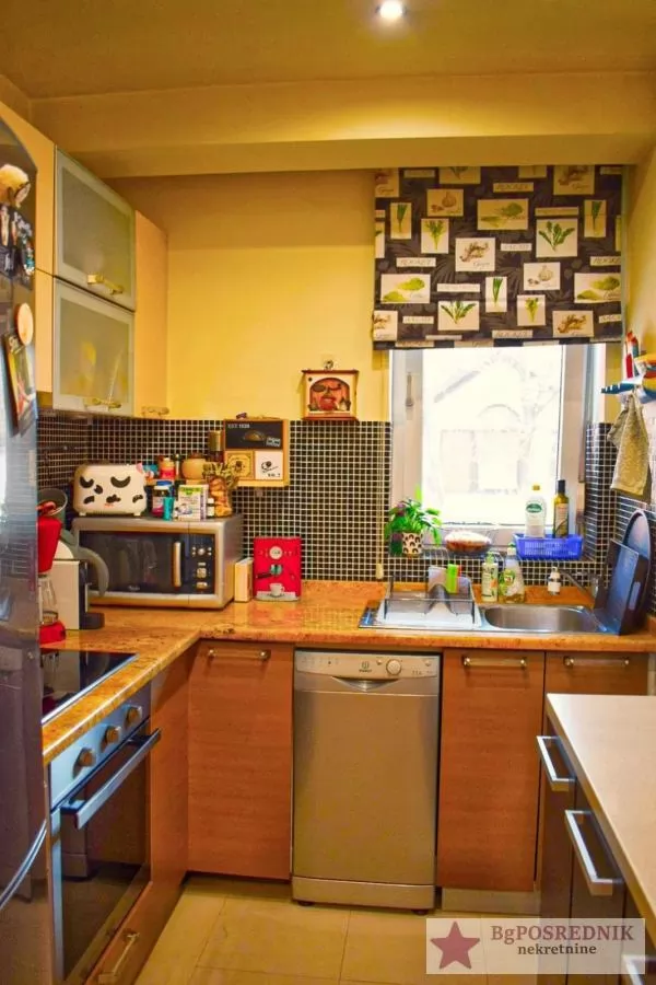 Voždovac, FON, Kalnička, 124m2 15