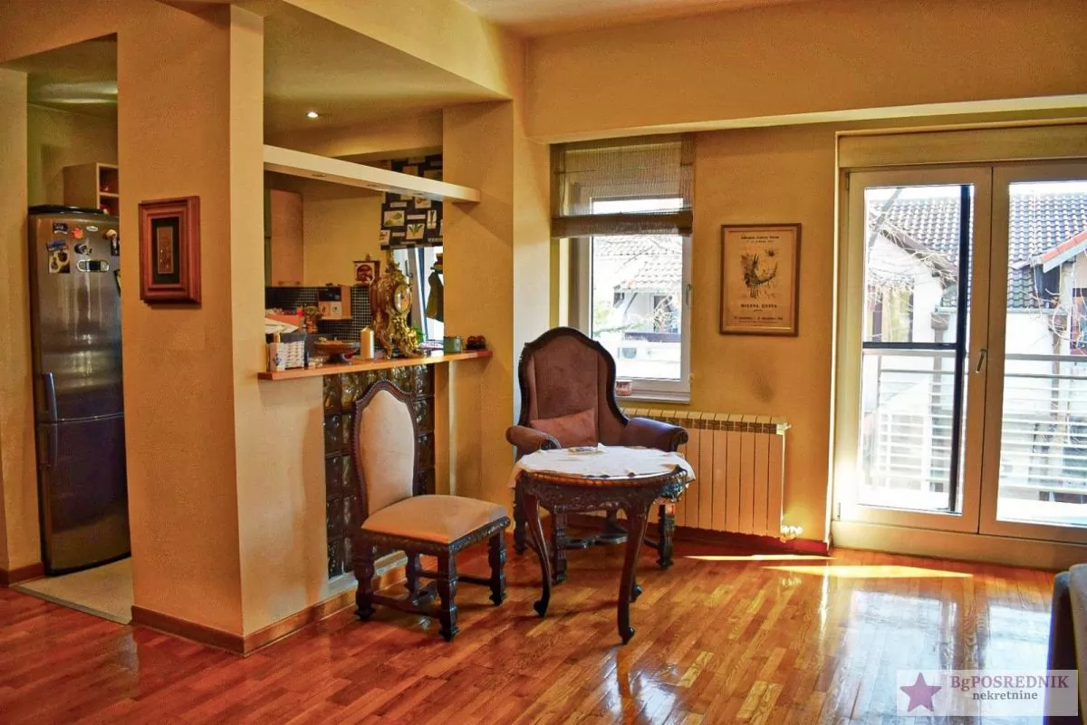 Voždovac, FON, Kalnička, 124m2 3