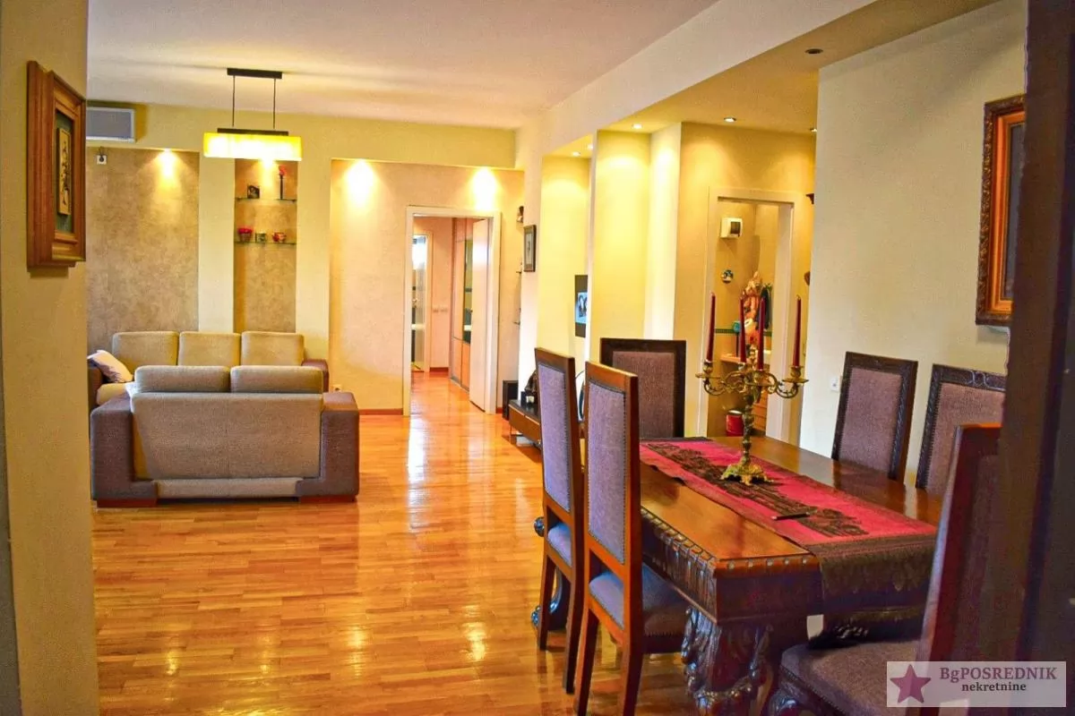 Voždovac, FON, Kalnička, 124m2 5