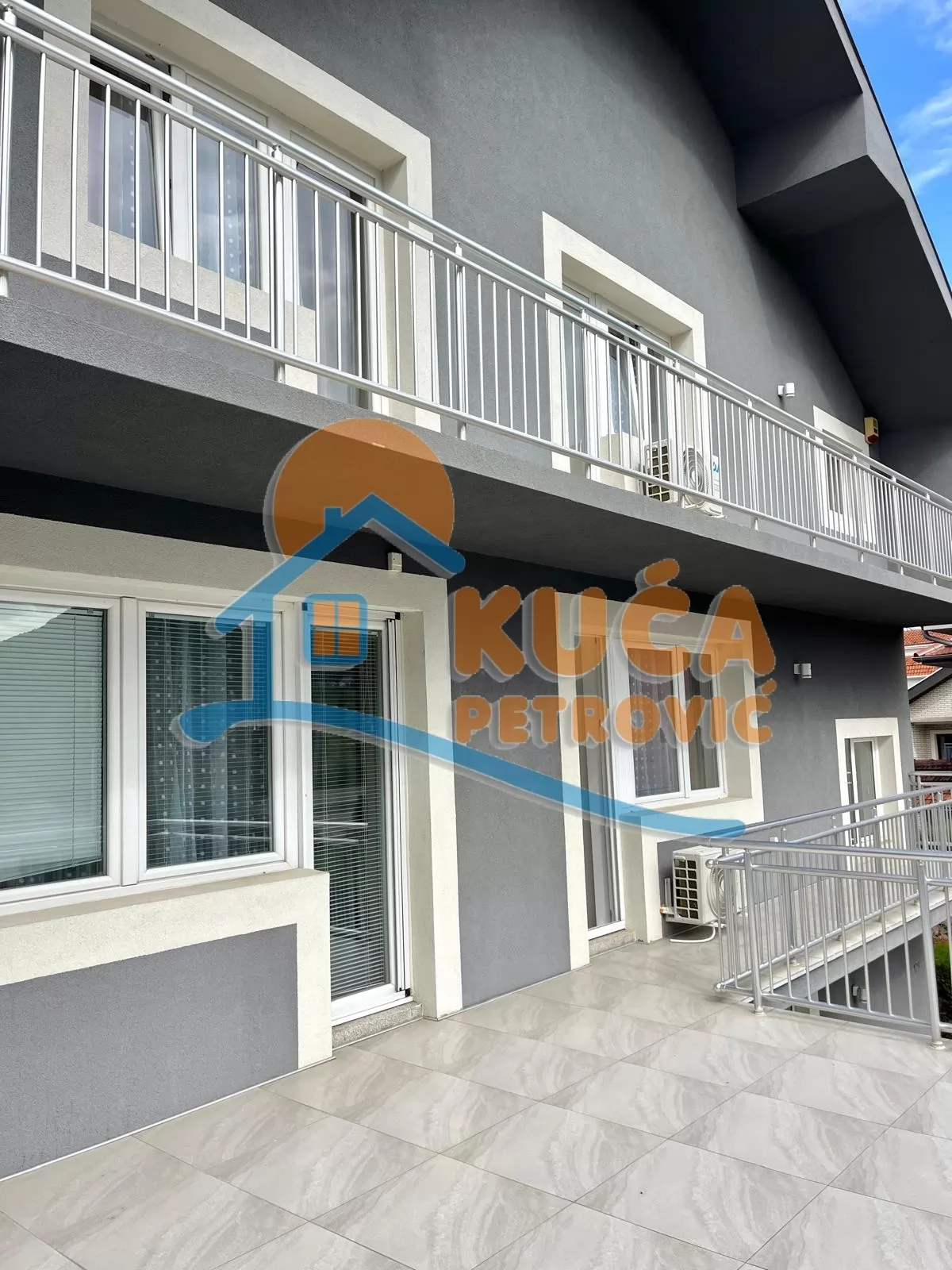 četvorosobna kuća, 550 m2, Niška Banja, Bulevar svetog cara ID: p-015107 2