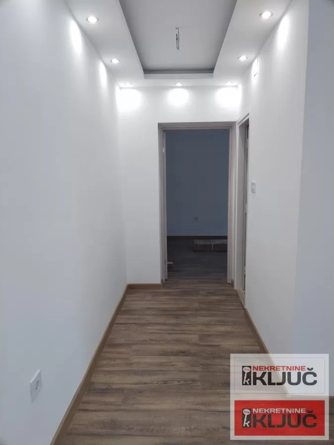 DETELINARA, 58m2, Dvoiposoban, Renoviran 12