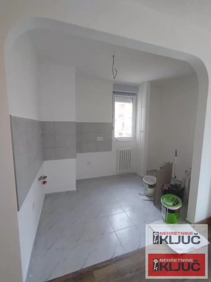 DETELINARA, 58m2, Dvoiposoban, Renoviran 5