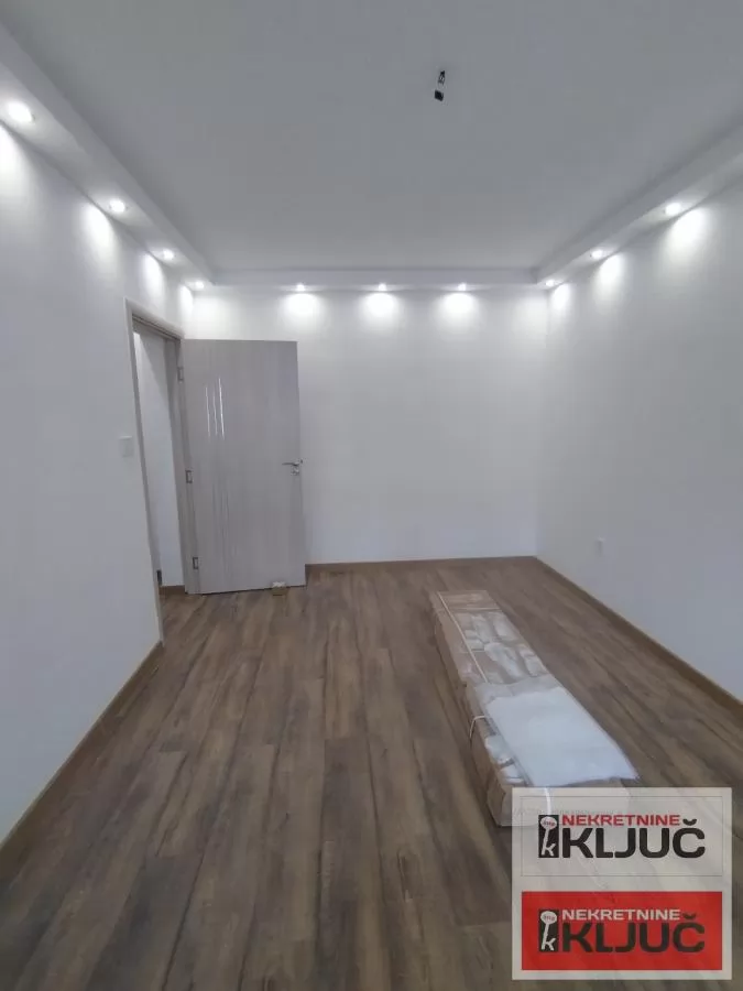 DETELINARA, 58m2, Dvoiposoban, Renoviran 9