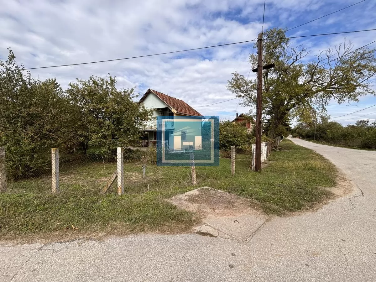 DOM KOJI SVI TRAŽE – SAVRŠEN ZA ŽIVOT VAN GRADA! 3