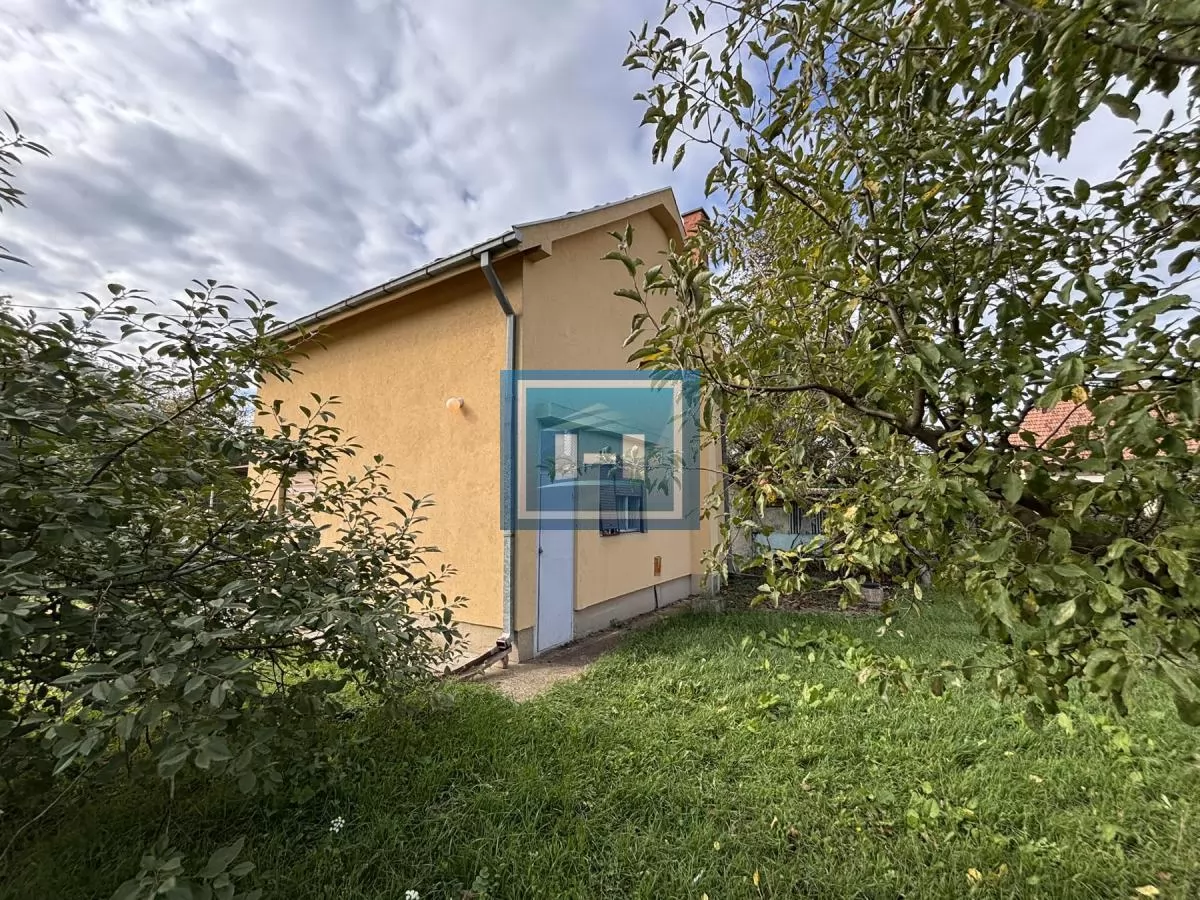 DOM KOJI SVI TRAŽE – SAVRŠEN ZA ŽIVOT VAN GRADA! 31