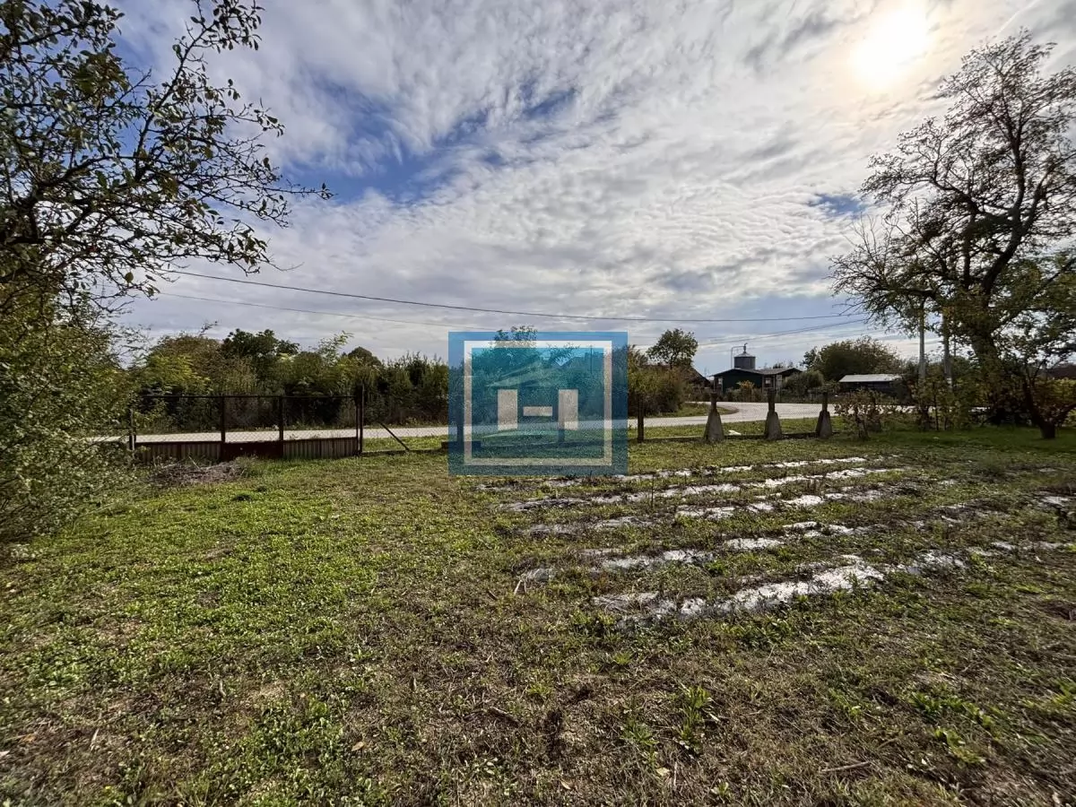 DOM KOJI SVI TRAŽE – SAVRŠEN ZA ŽIVOT VAN GRADA! 33