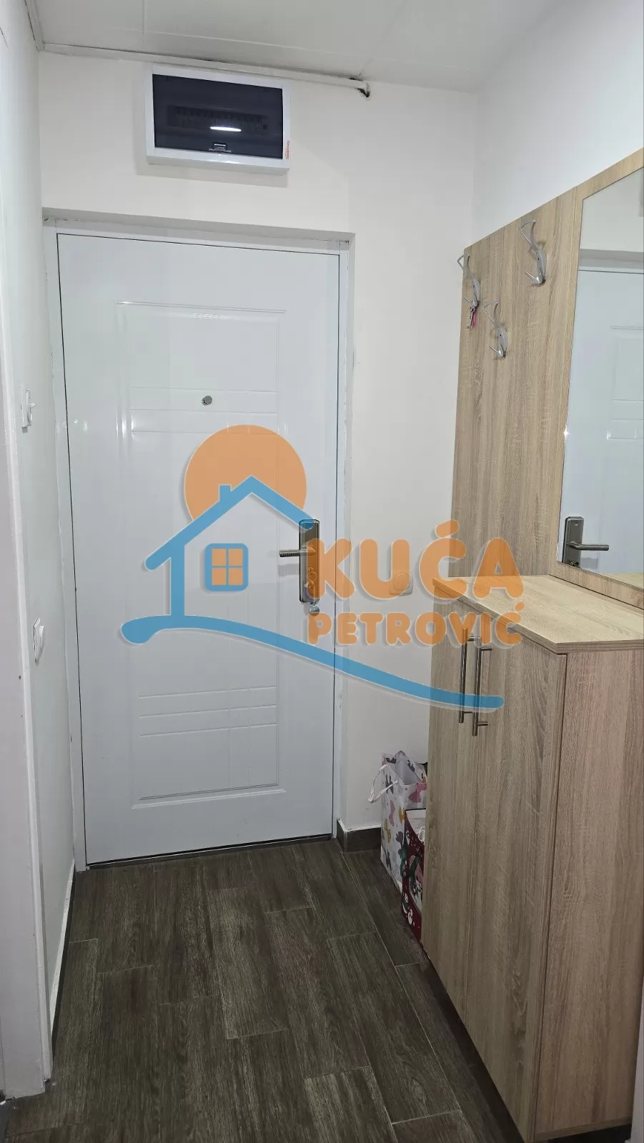 Jednosoban stan, 41 m2, Medijana, Bulevar Nemanjića ID: i-03789 1