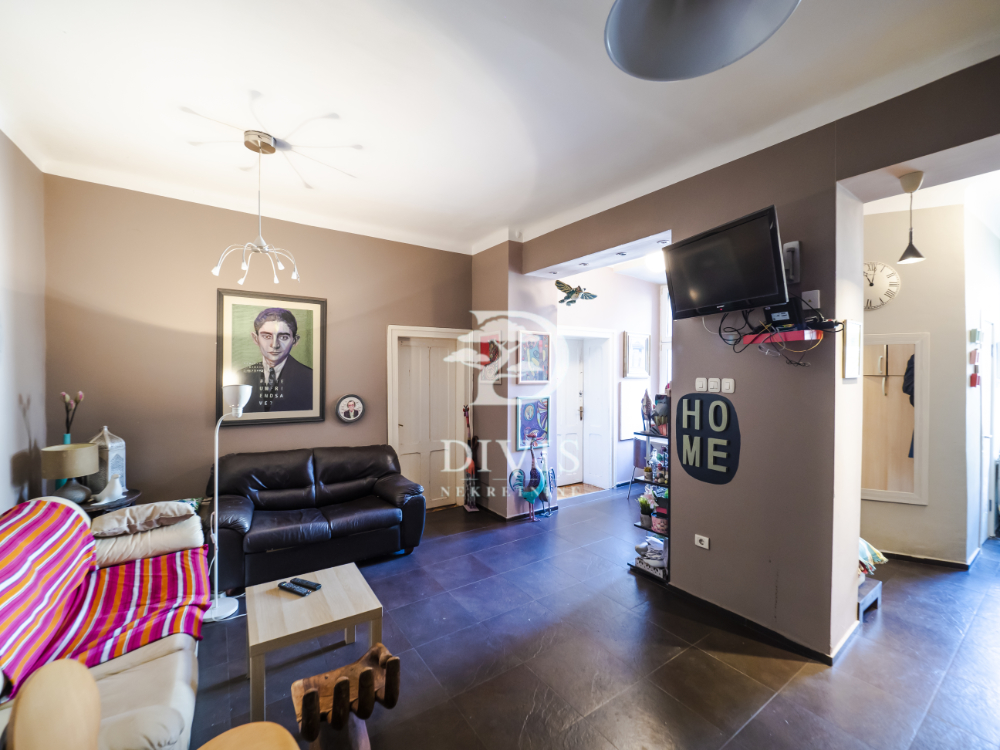 Elegantan 4 0 salonski stan u Nušićevoj ulici 81m2 1